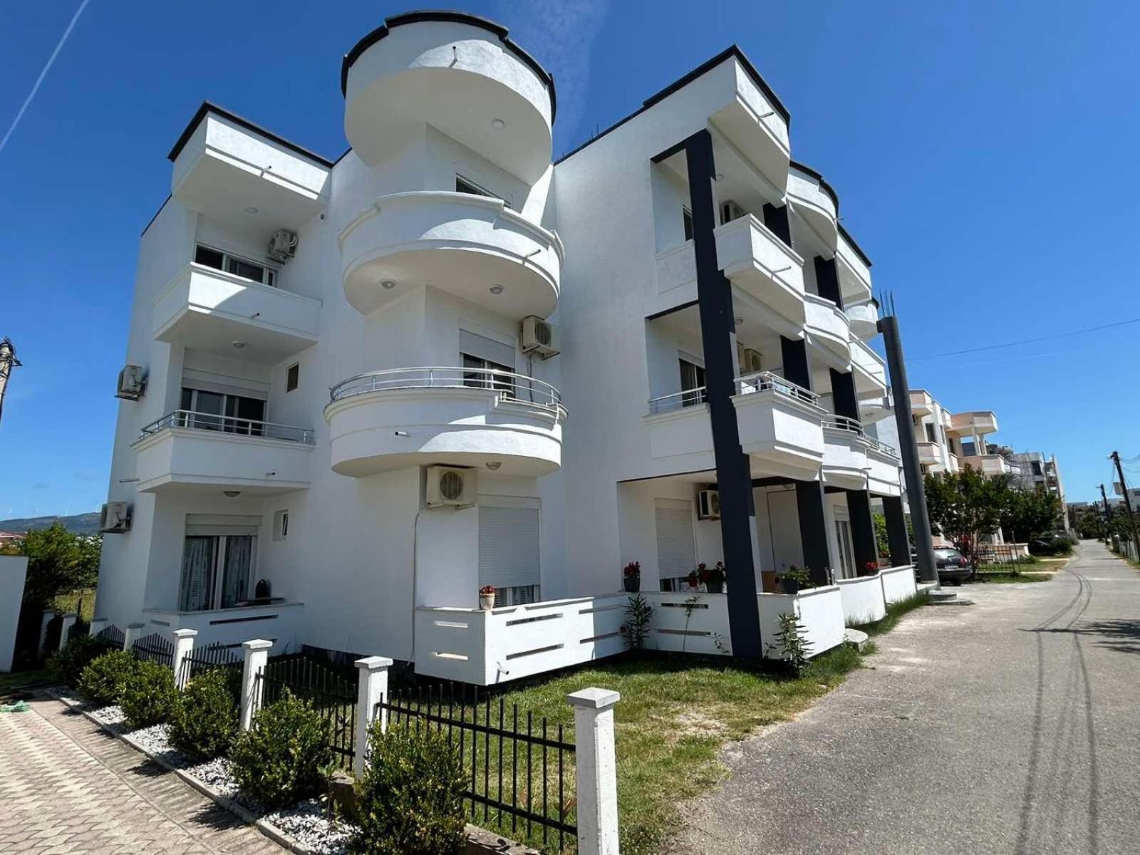 Apartmani Agovic Ulcinj Kültér fotó