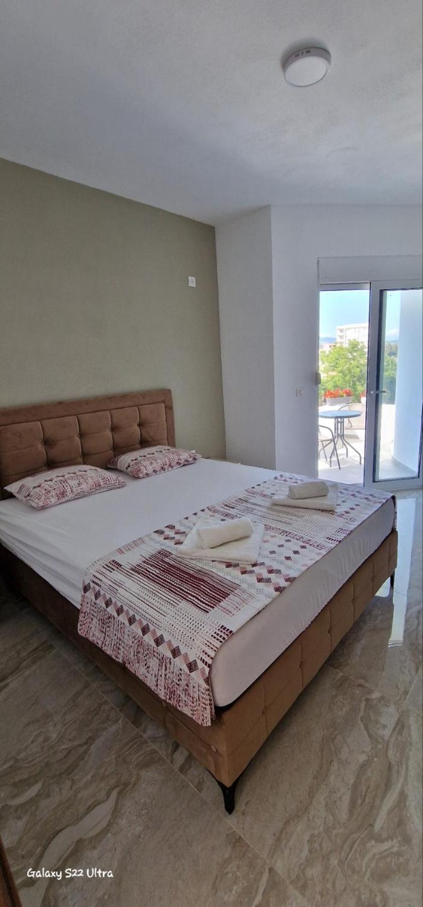 Apartmani Agovic Ulcinj Kültér fotó