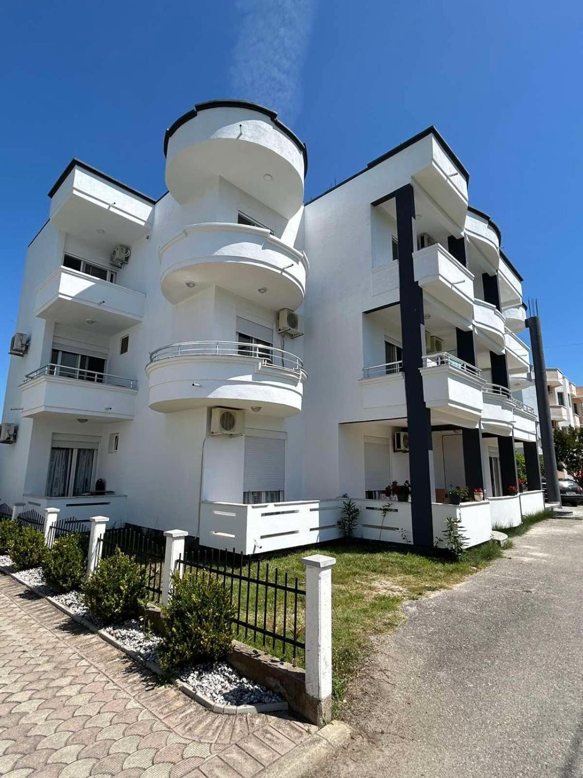 Apartmani Agovic Ulcinj Kültér fotó