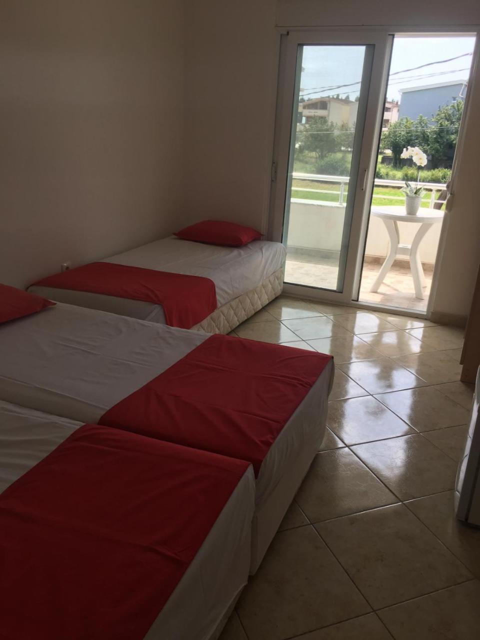 Apartmani Agovic Ulcinj Kültér fotó