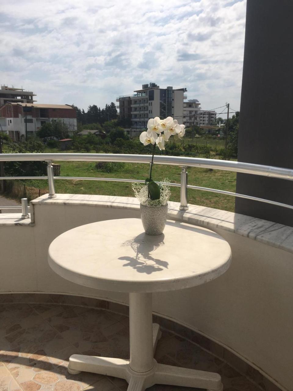 Apartmani Agovic Ulcinj Kültér fotó